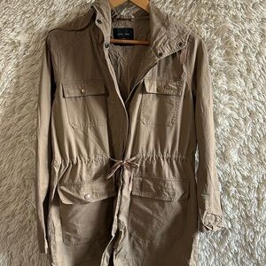 Love tree hoodie drawstring 4 pockets front zip beige Sz small